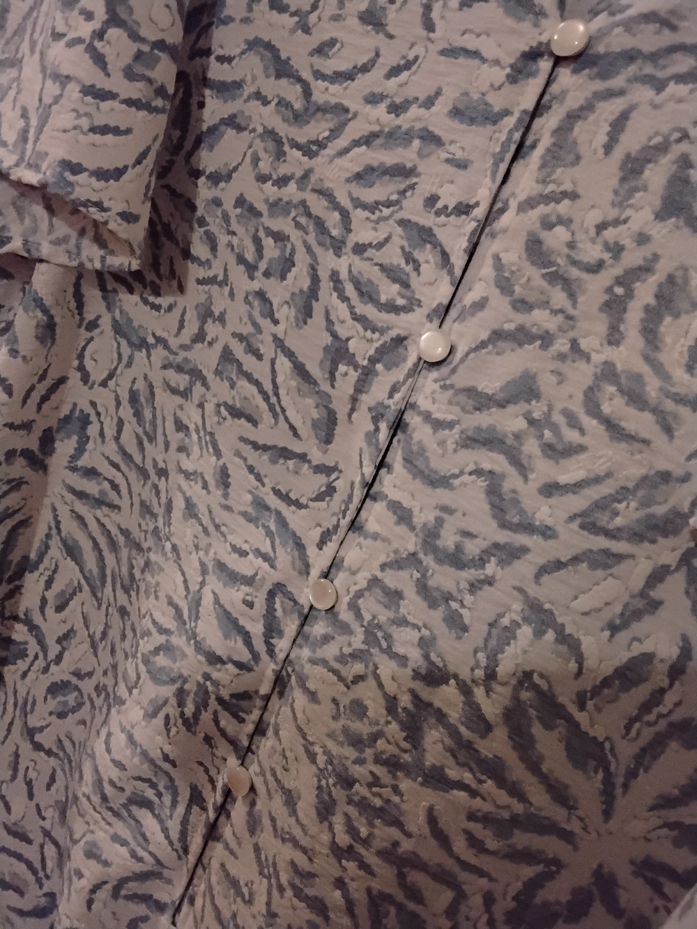 Adrienne Vittadini White and Light Blue Leaf-Print Tie-Front Blouse - Picture 4 of 4